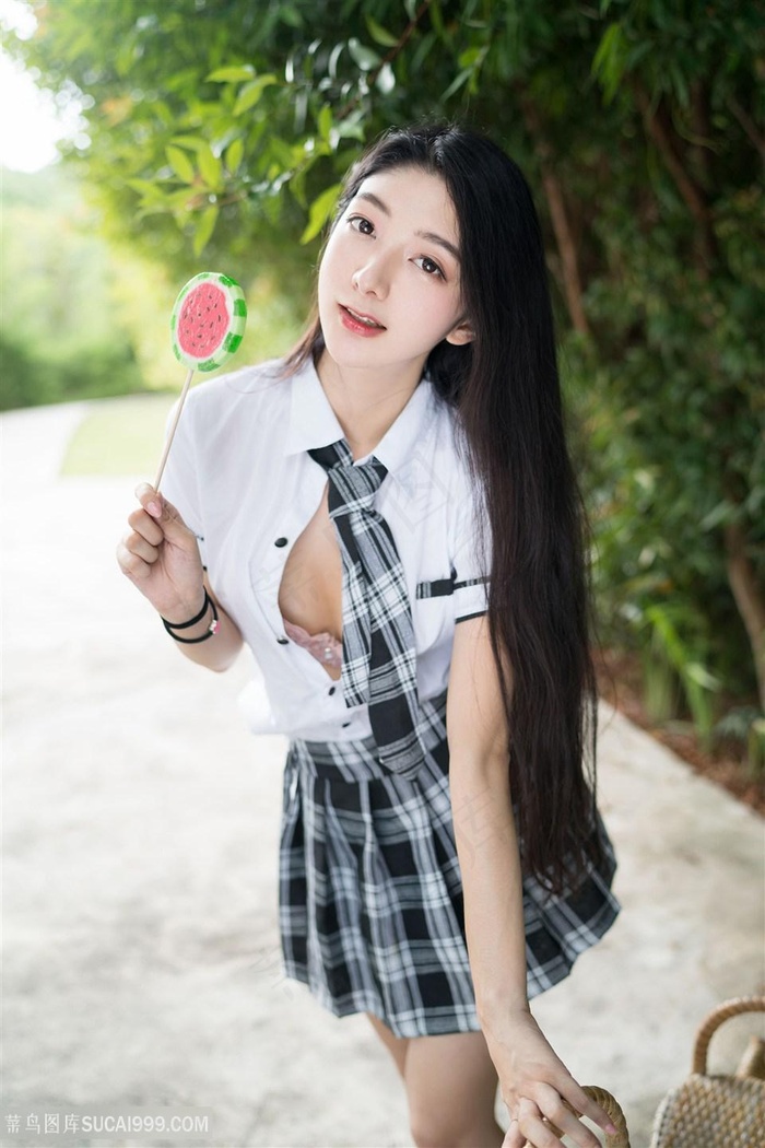 打屁股文章